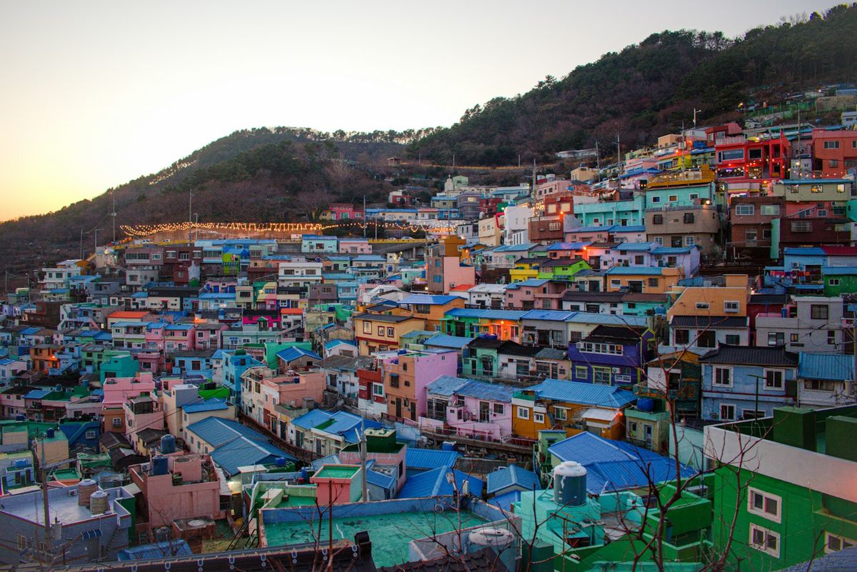Den fargerike kulturlandsbyen Gamcheon i Busan