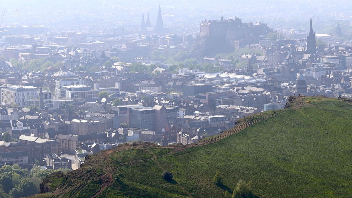 Utsikt over Edinburgh fra Calton Hill